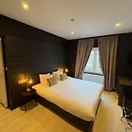 La Blanche Bed & Breakfast