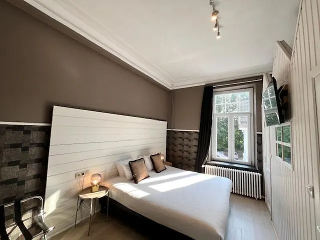 La Blanche Bed & Breakfast 4*